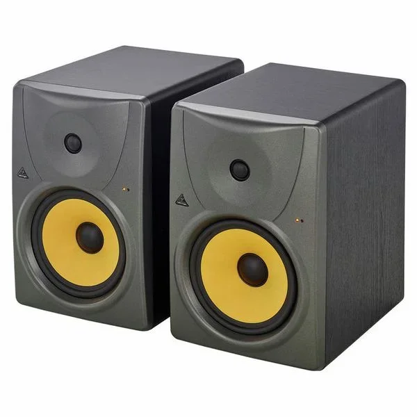 Behringer B1031A