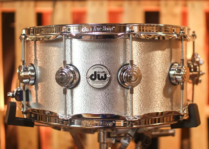 DW 6.5×14 Collector’s 3mm Wrinkle Coat Aluminum Snare Drum – DRVA6514SVC