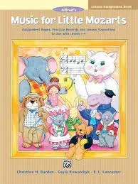 Music for Little Mozarts Lesson Assignment Book: Assignment Pages, Practice Records and Lesson Evaluations to Use with Levels 1–4