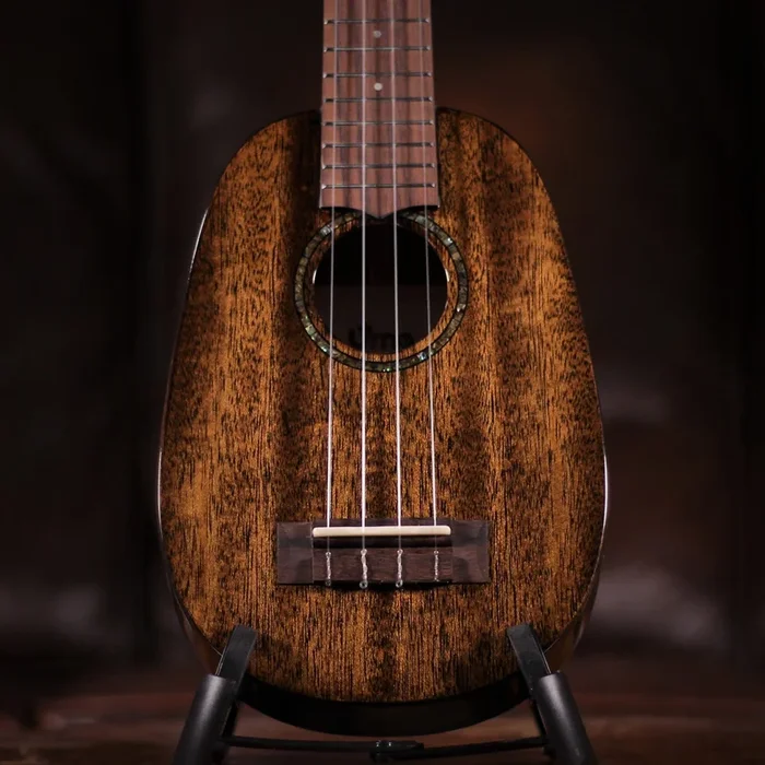 Uma Solid Mahogany Soprano Ukulele – Trans Black