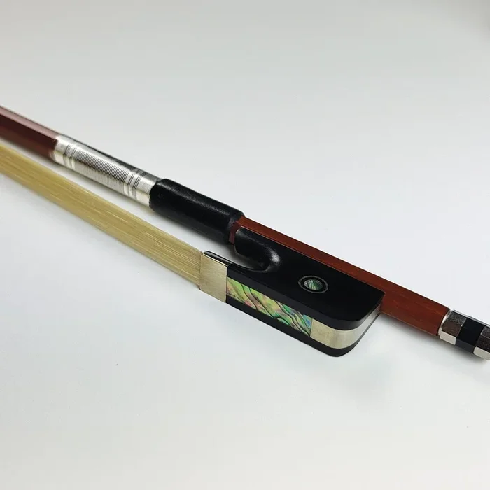 Vivo Student Plus Viola Bow 4/4 Octagonal Brazil Wood Stick, Ebony Frog