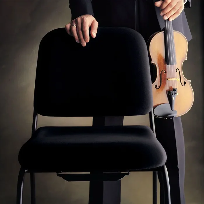 Wenger Symphony chair in black